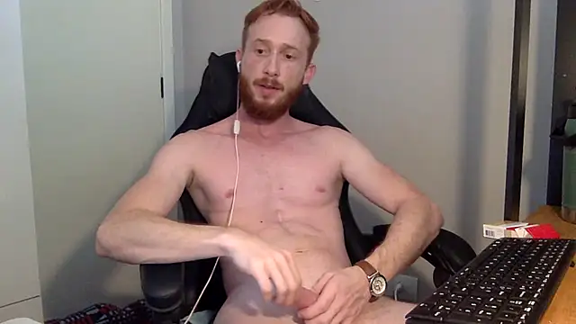 Snapshot of Smoker_Ginger chatting on March 13, 2025, 6:01 pm Smoker Ginger online show from March 13, 2025, 6:01 pm