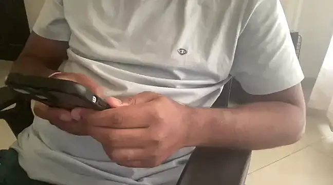 Snapshot of dhruv-sluppy chatting on January 22, 2025, 8:07 am dhruv-sluppy online show from January 22, 2025, 8:07 am