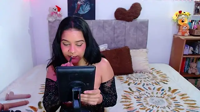 Snapshot of JossieGrey chatting on November 21, 2025, 3:49 am JossieGrey online show from November 21, 2025, 3:49 am