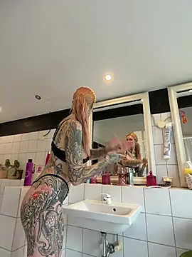 Snapshot of Stella-Kink chatting on March 15, 2026, 10:00 am Stella-Kink online show from March 15, 2026, 10:00 am