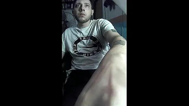 Snapshot of JoelCrza chatting on February 28, 2025, 6:10 am JoelCrza online show from February 28, 2025, 6:10 am