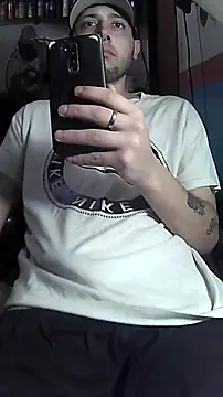 Snapshot of JoelCrza chatting on March 9, 2025, 6:28 am JoelCrza online show from March 9, 2025, 6:28 am