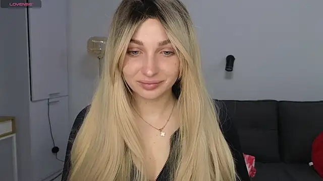 Snapshot of Yoda21 chatting on February 21, 2026, 5:04 pm Yoda21 online show from February 21, 2026, 5:04 pm