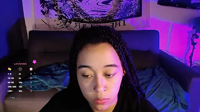 Snapshot of ela_0 chatting on February 3, 2025, 6:56 am ela 0 online show from February 3, 2025, 6:56 am