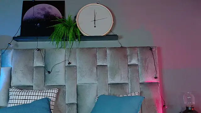 nahomi campbell online show from September 22, 2025, 7:42 pm