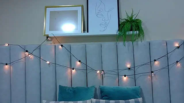 nahomi campbell online show from November 20, 2025, 7:25 pm