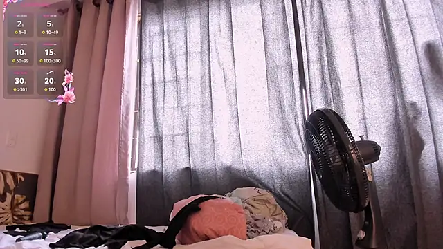 Snapshot of Amina_hafsa chatting on February 17, 2026, 8:06 pm Amina hafsa online show from February 17, 2026, 8:06 pm