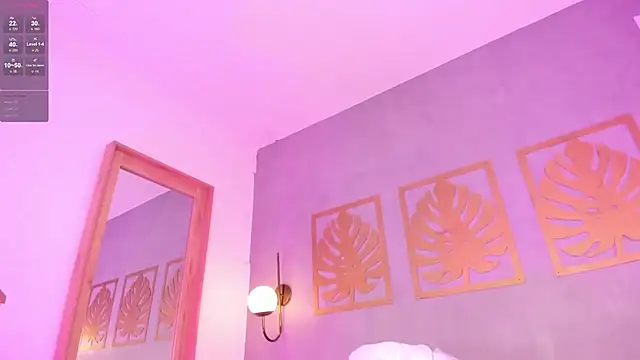 majo rosse  online show from February 15, 2026, 6:47 am