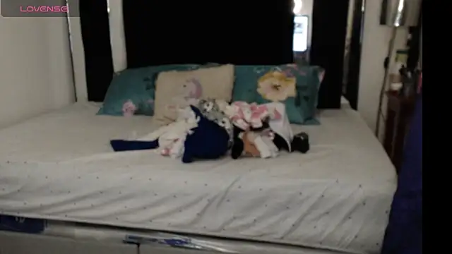 CATRINA-83 online show from May 21, 2026, 7:22 pm