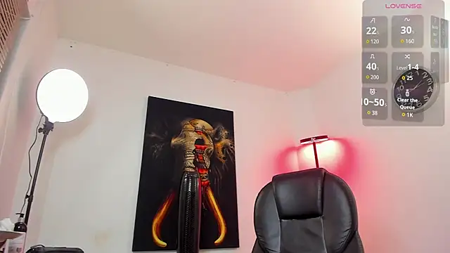 Nicolas Fellener online show from October 22, 2025, 5:01 pm