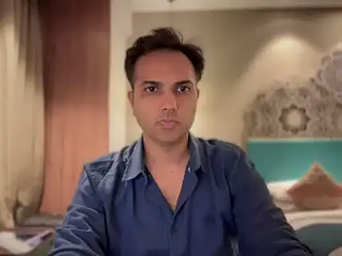 immog727 online show from December 17, 2025, 4:12 pm