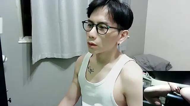 UndreamtM online show from September 30, 2025, 11:38 am