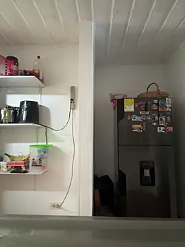 emmyjhonson07 online show from February 13, 2026, 1:11 pm