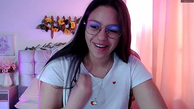 SamanthaRoldaan online show from September 16, 2025, 4:30 pm