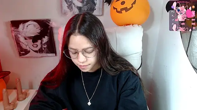 SamanthaRoldaan online show from October 27, 2025, 2:40 pm