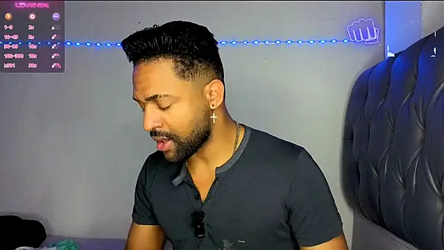 bbcblackhot34 online show from March 19, 2026, 2:11 am