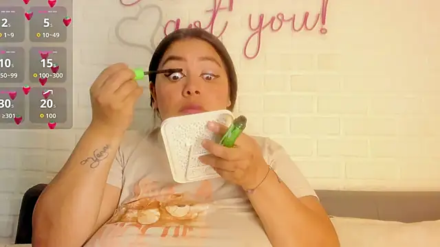 Snapshot of tatijara chatting on October 14, 2025, 7:25 pm tatijara online show from October 14, 2025, 7:25 pm