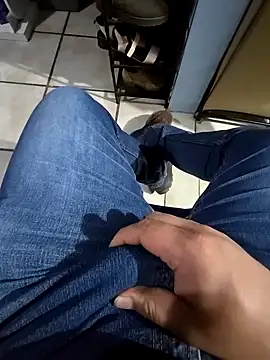 Pnstrokes online show from February 8, 2025, 12:49 am