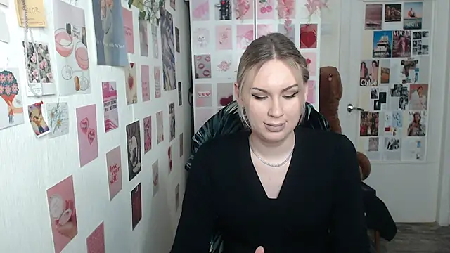 Snapshot of CapriScorpion chatting on March 3, 2025, 2:49 pm CapriScorpion online show from March 3, 2025, 2:49 pm