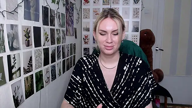 CapriScorpion online show from February 2, 2026, 12:15 pm