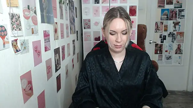 Snapshot of CapriScorpion chatting on February 23, 2025, 3:08 pm CapriScorpion online show from February 23, 2025, 3:08 pm