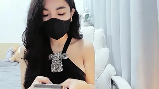 Lita-Julia online show from March 7, 2026, 3:39 pm