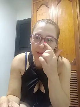 Snapshot of mademonsexy chatting on June 2, 2026, 11:49 pm mademonsexy online show from June 2, 2026, 11:49 pm
