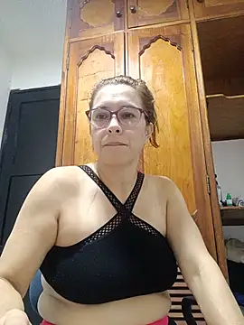 Snapshot of mademonsexy chatting on June 7, 2026, 6:35 pm mademonsexy online show from June 7, 2026, 6:35 pm