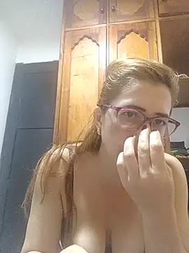 Snapshot of mademonsexy chatting on April 14, 2026, 2:49 am mademonsexy online show from April 14, 2026, 2:49 am