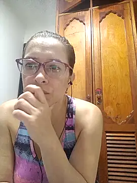 Snapshot of mademonsexy chatting on April 12, 2026, 8:12 pm mademonsexy online show from April 12, 2026, 8:12 pm