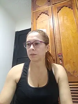 Snapshot of mademonsexy chatting on June 2, 2026, 12:43 am mademonsexy online show from June 2, 2026, 12:43 am