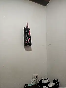 mademonsexy online show from November 22, 2025, 2:54 am