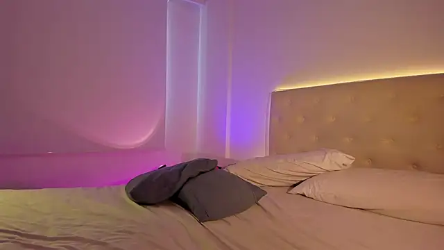 Snapshot of alaskavenom_ chatting on October 29, 2025, 3:33 pm alaskavenom  online show from October 29, 2025, 3:33 pm