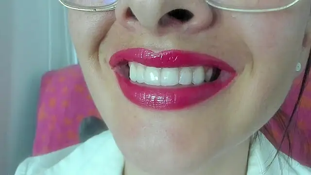 queen fetish online show from July 4, 2026, 10:58 pm