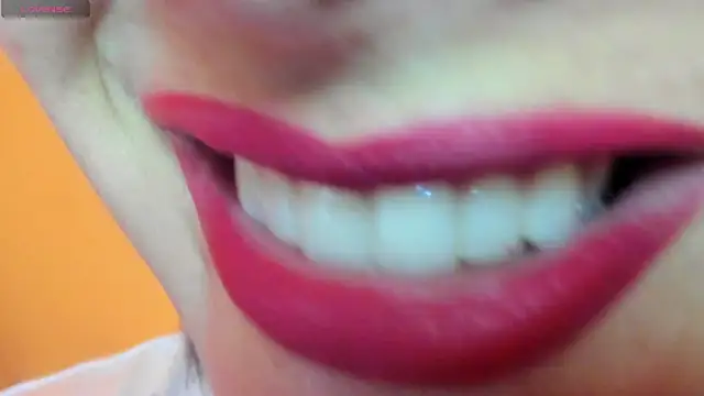 queen fetish online show from November 20, 2025, 11:03 pm