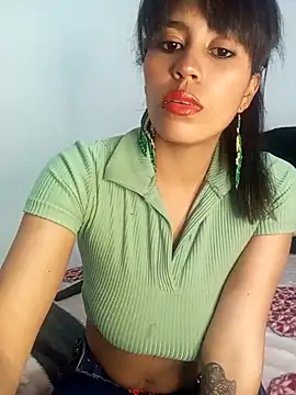 Snapshot of CarolRodriguez_ chatting on February 14, 2025, 8:05 pm CarolRodriguez online show from February 14, 2025, 8:05 pm