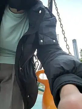 Zhuli11 online show from March 11, 2026, 11:04 am