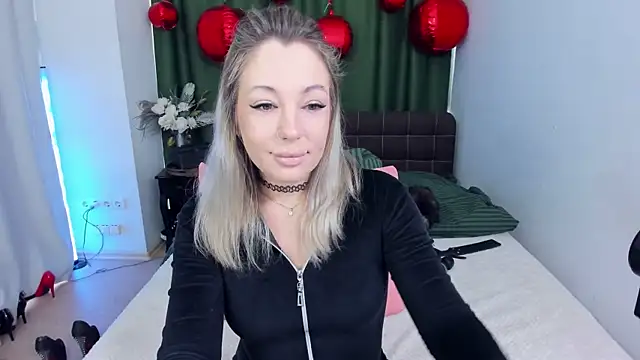 Snapshot of DanikaMorri chatting on March 2, 2026, 7:15 am DanikaMorri online show from March 2, 2026, 7:15 am