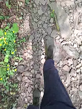 FreezingTie850 online show from April 26, 2026, 9:50 am