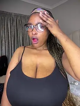Bustygoddess32 online show from May 15, 2026, 11:25 pm