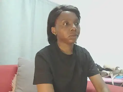 Sexxybella27 online show from May 9, 2026, 6:33 pm