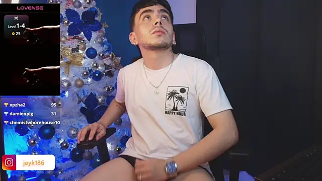 Snapshot of Jey_keler1 chatting on December 13, 2025, 8:48 pm Jey keler1 online show from December 13, 2025, 8:48 pm