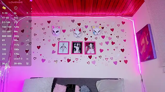 Snapshot of artmiaa chatting on February 25, 2025, 3:53 pm artmiaa online show from February 25, 2025, 3:53 pm