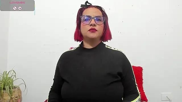 hazel 34 online show from March 14, 2026, 9:37 am