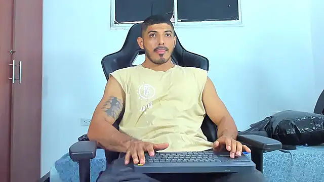 Snapshot of joris_vo chatting on January 16, 2025, 11:16 pm joris vo online show from January 16, 2025, 11:16 pm