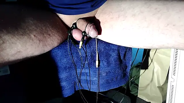 Snapshot of Camaroshelby chatting on November 15, 2025, 9:35 am Camaroshelby online show from November 15, 2025, 9:35 am