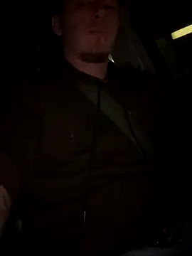 Snapshot of KristiDan chatting on November 28, 2025, 4:07 pm KristiDan online show from November 28, 2025, 4:07 pm