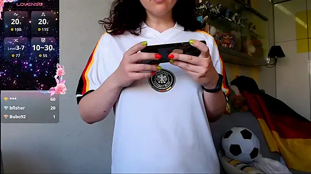 vaders daughter online show from June 12, 2026, 9:07 am