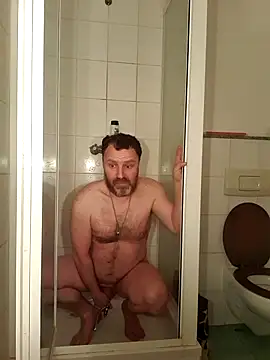 Snapshot of Tigerhill2023 chatting on February 5, 2025, 11:28 pm Tigerhill2023 online show from February 5, 2025, 11:28 pm