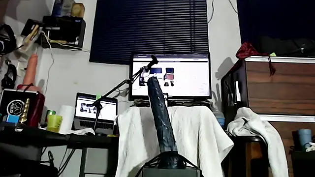 Snapshot of flex_cam chatting on September 9, 2025, 10:41 pm flex cam online show from September 9, 2025, 10:41 pm